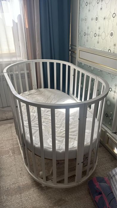 Продам детский манеж с матрасами