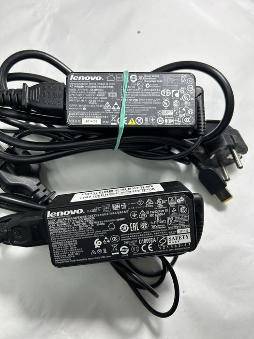 оригинальный блок питания зарядное устройсво для ноутбука Lenovo