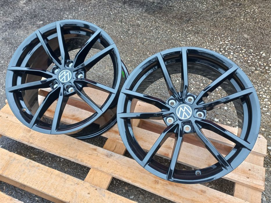 17 Vw Golf Gti R Passat Jetta 7.5j et40 Poteria Black Polis Чисто Нови