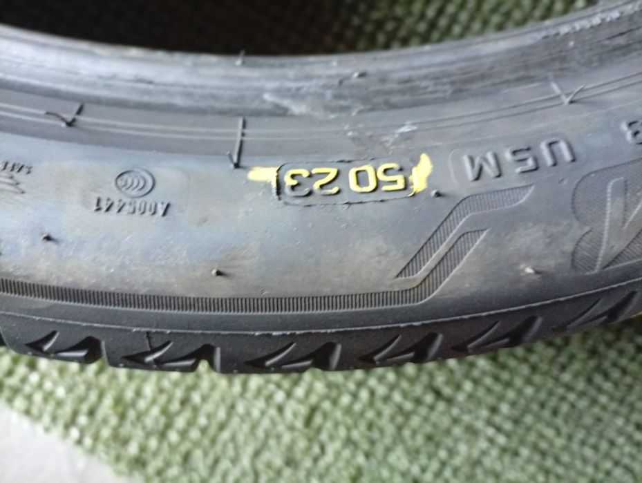 275 35 21 Bridgestone