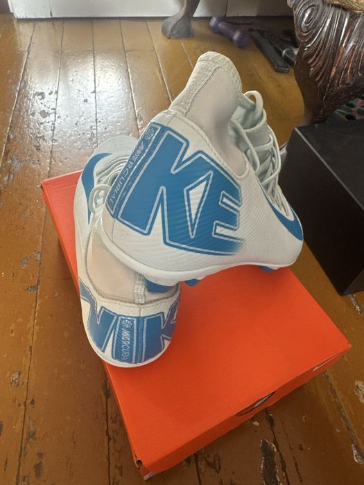 Nike Mercurial Superfly 10 Club FG/MG 44 номер чисто нови с кутия