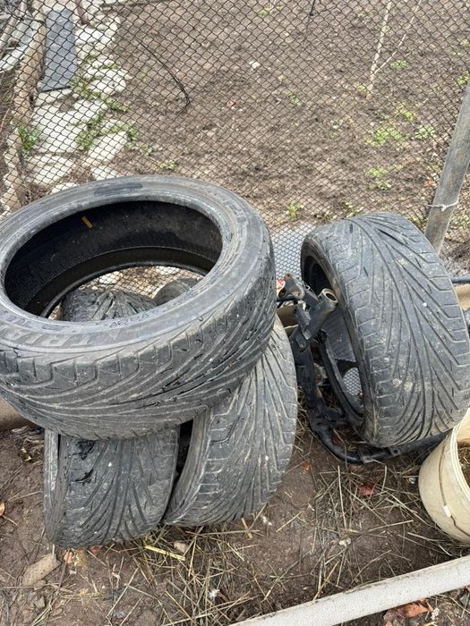 Продам Treangle 215/50 R17