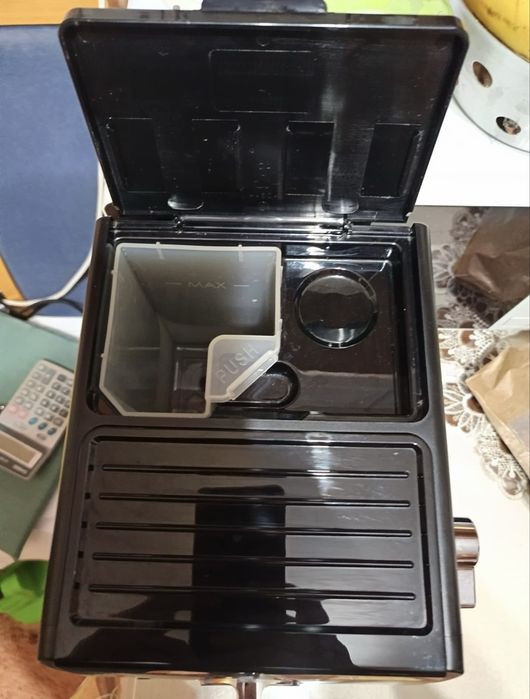 Espressor de cafea DeLonghi