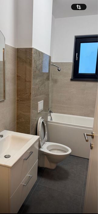 Închiriere apartament zona Dedeman ( cartier complex Valcom)