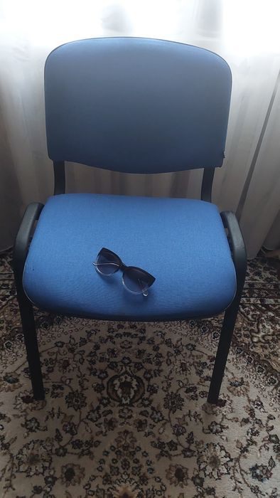 Стулья , диваны, табуретки