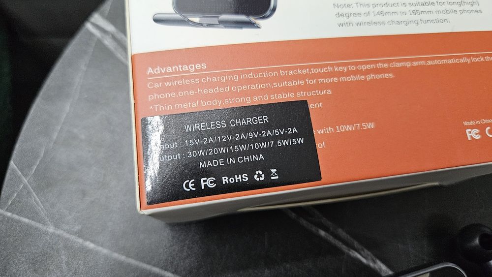 Vand suport auto pentru telefon