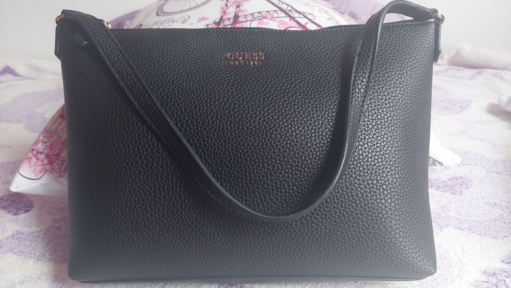 Чанта Guess оригинална