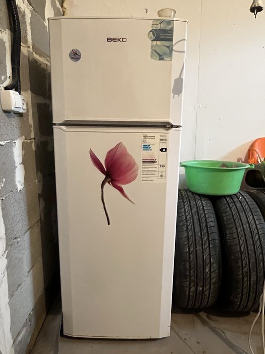 Продам холодильник BEKO