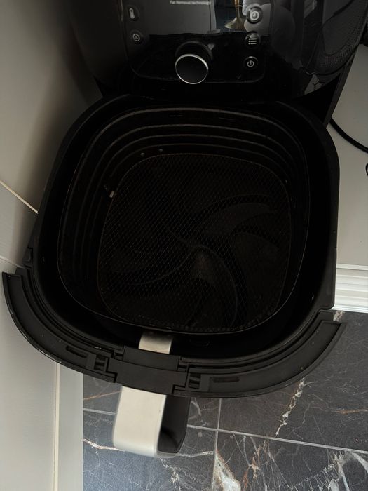 Friteuza fara ulei Philips Airfryer XXL performanta