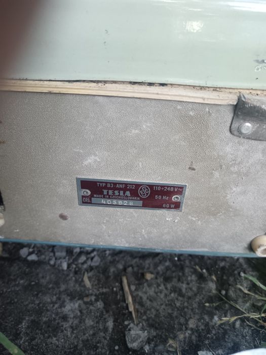 Vand magnetofon tesla