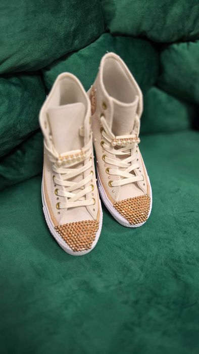 Кецове Converse с кристали swarovski