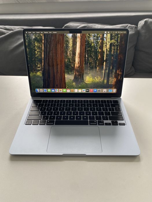 Macbook air m4 16/256gb
