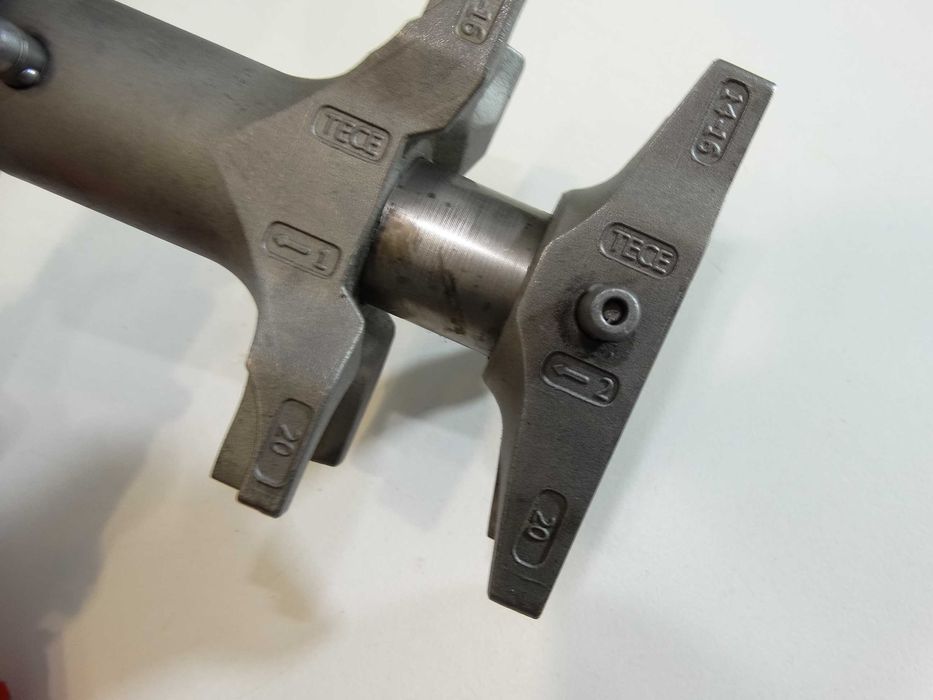 Novopress AAP 102 - Аксиална преса за тръби / фитинги