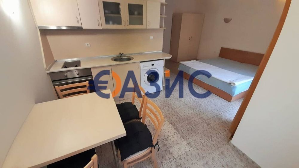 Продава се Едностаен апартамент в к.к. Слънчев бряг - 42 кв.м за 710 €/кв.м - Снимка #6