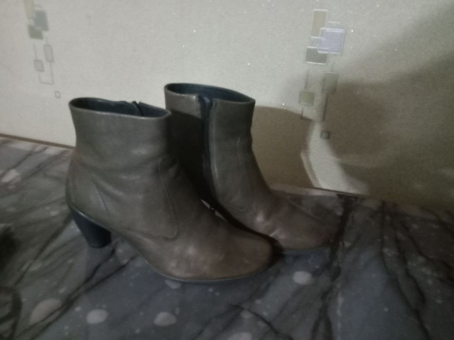 Полусапожки в хорошем состоянии.