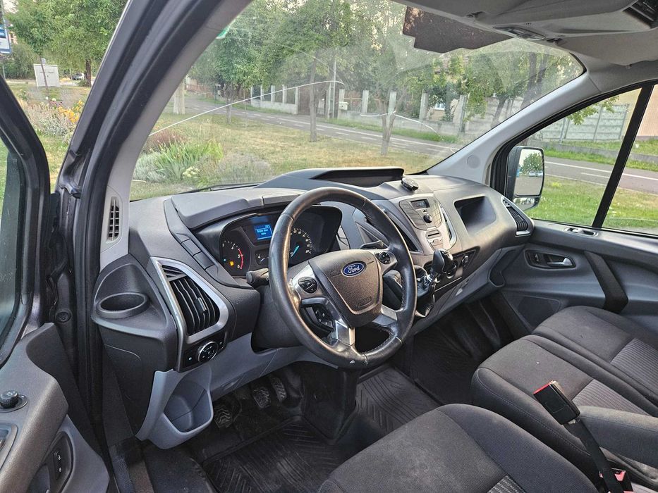 Ford tranzit costum