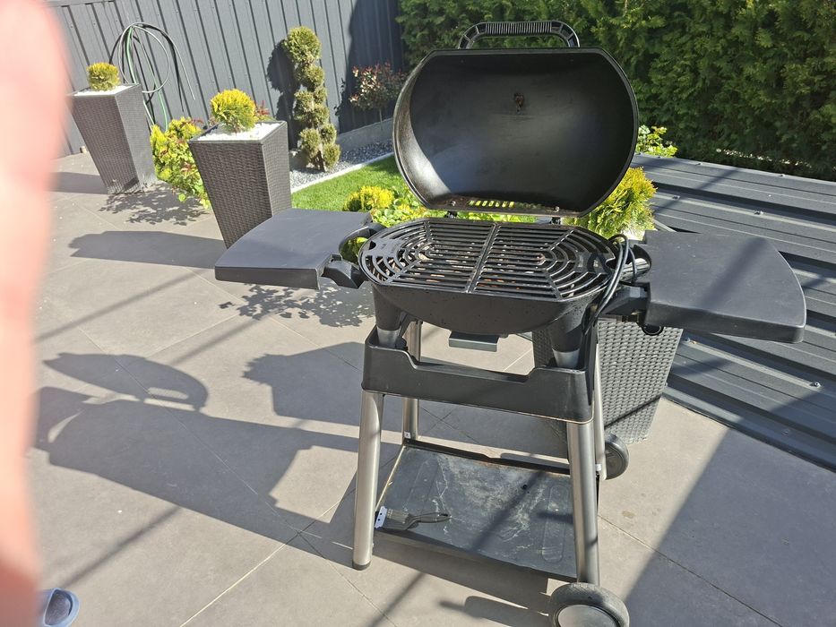 Gratar electric pentru terasa, balcon sau curte