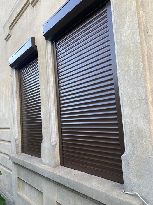 Usi garaj tip rulou/Rulouri geam