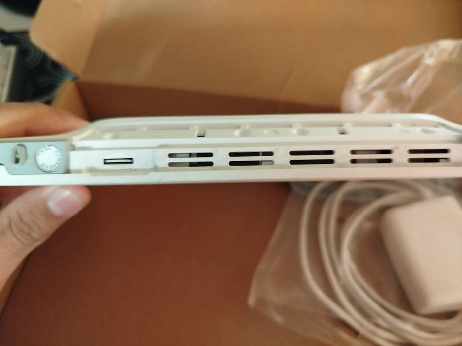 Продам роутер HUAWEI