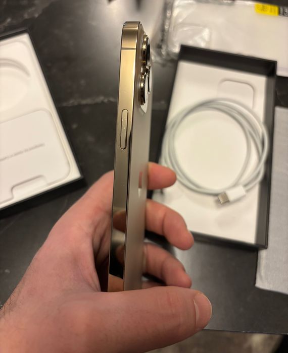 Iphone 13 PRO MAX Gold