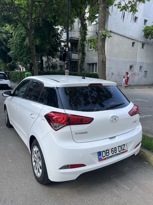 Hyundai i20  2016 ( stare buna)
