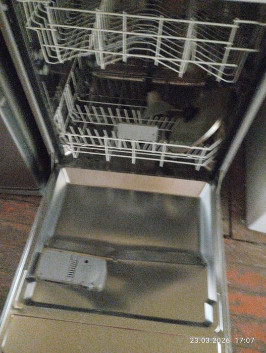 Посудомоечная, в рабочем состоянии