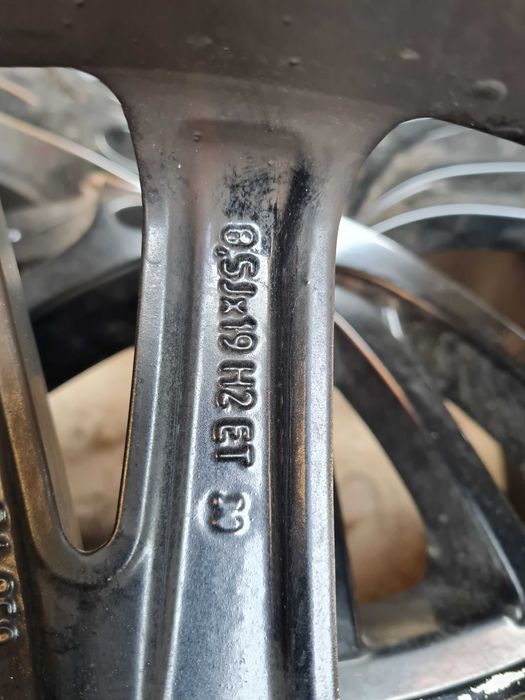 Лети джанти с Летни гуми 5х112 19" 235 35 19 Ауди VW