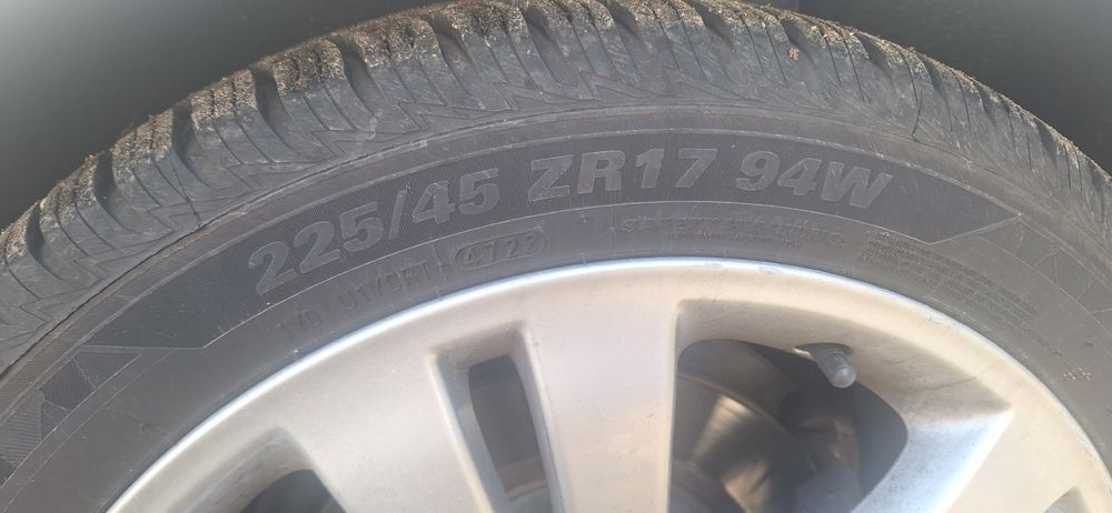 Джанти 17 с гуми за Mercedes