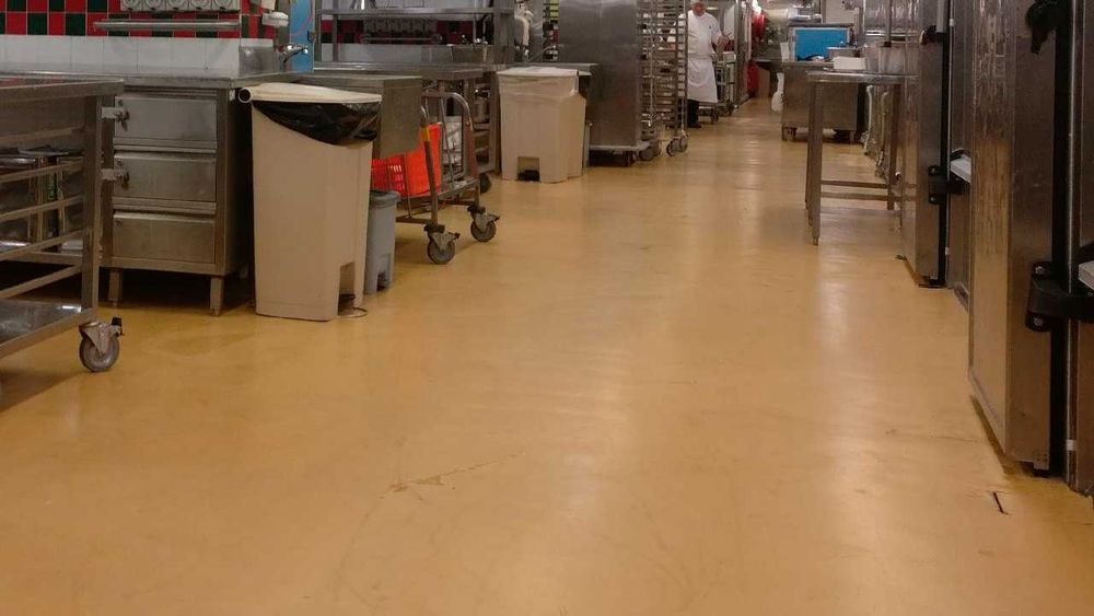 Полимерные, эпоксидные, полиуретановые наливные полы