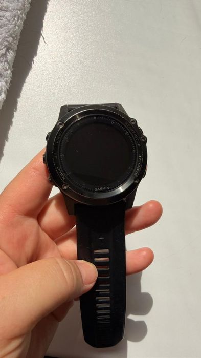 Продам часы GARMIN Fenix 3HR