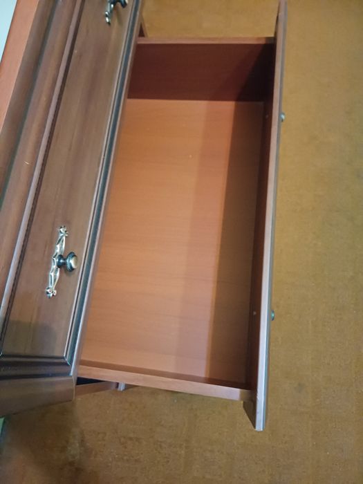 Продам комод 3-х секционный