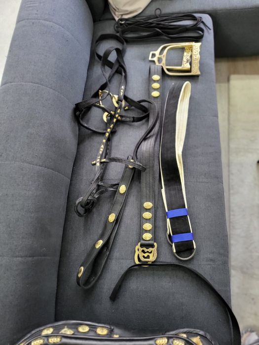 Продаю седло для коня