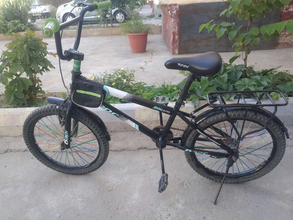 Велосипед лар сотилади, ғилдираклари 20" ўғил боллар ва қизларники бор