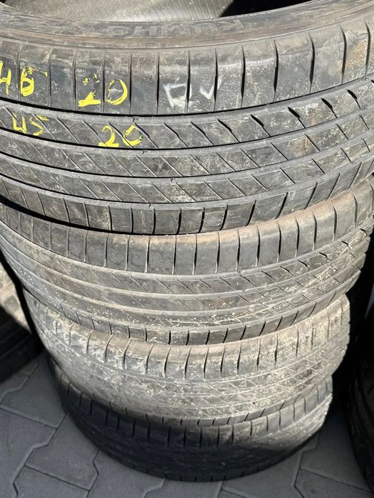 235 45 R20 VARA KUMHO
