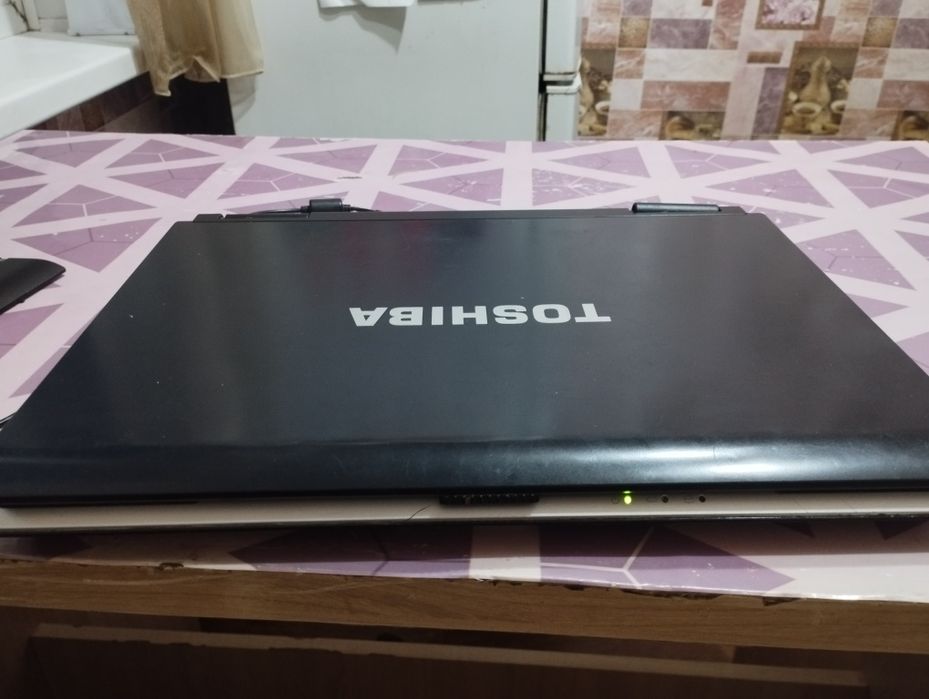 Ноутбук тошиба рабочий