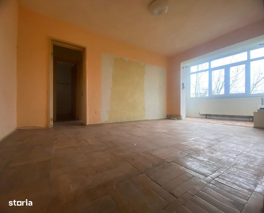 Vanzare apartament cu 3 camere în Micro 6  zonă căutată din Târgoviste