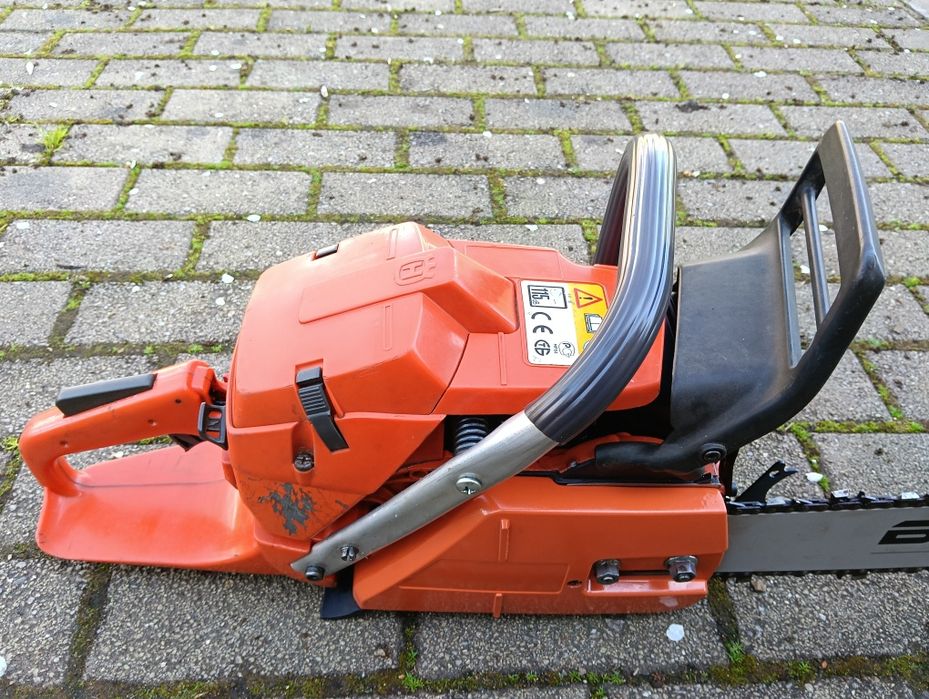 Husqvarna 372 XP, моторен трион, резачка