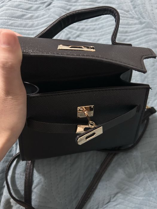 Продам новую сумку за 2000