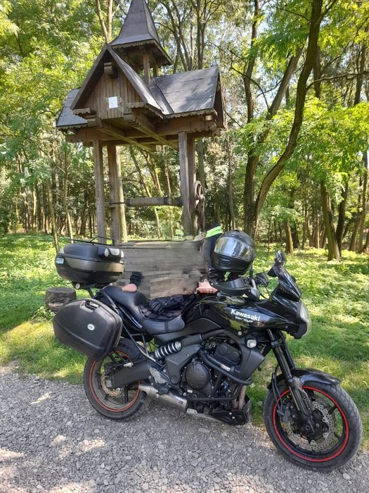 Vând kawasaki versys