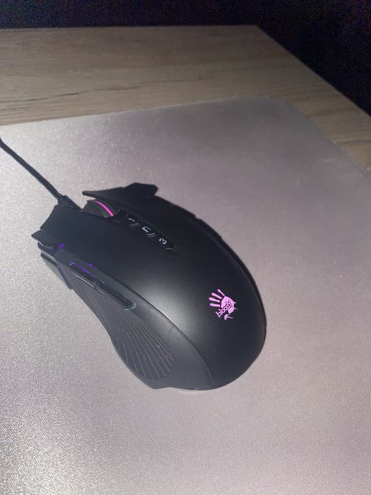 Продаю мышку blody J90S , в идиальном состоянии