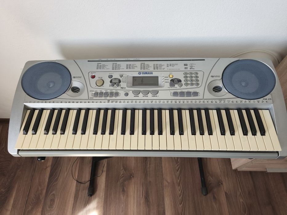 Orga yamaha PSR 275