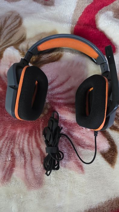 casti Gaming Logitech