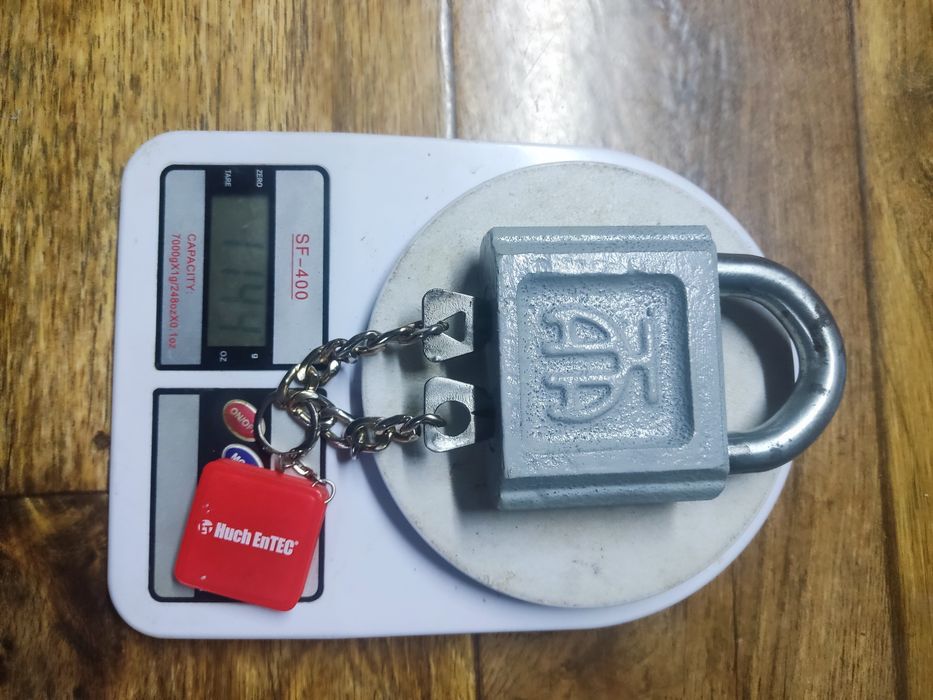 Замок навесной, амбарный