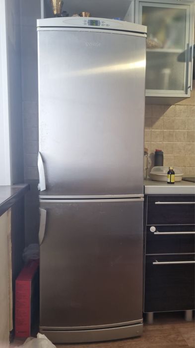 Продам холодильник gorenje , серебристый , раьочий