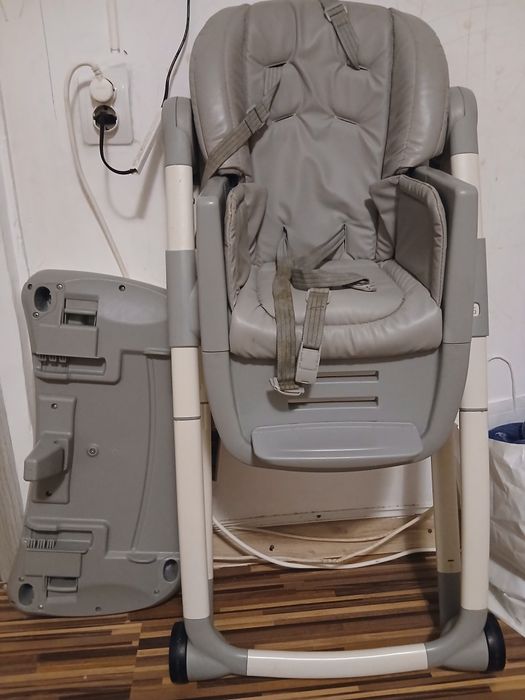 OFERTA !!Scaun de masa jolie 6 in 1 IMPECABIL!!