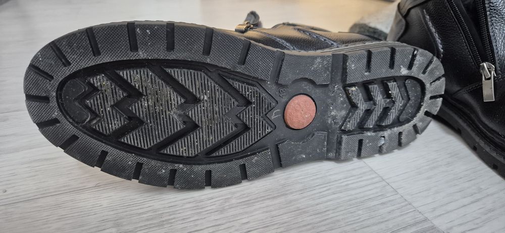 Продам мужские полусапожки