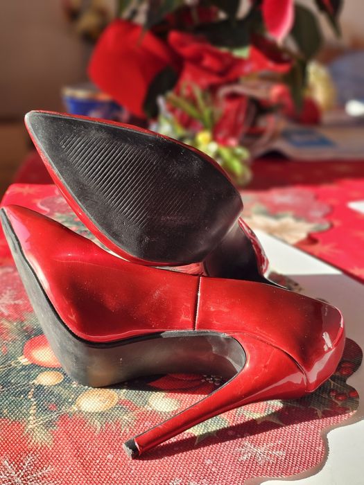 Дамски лачени обувки, 11 см ток