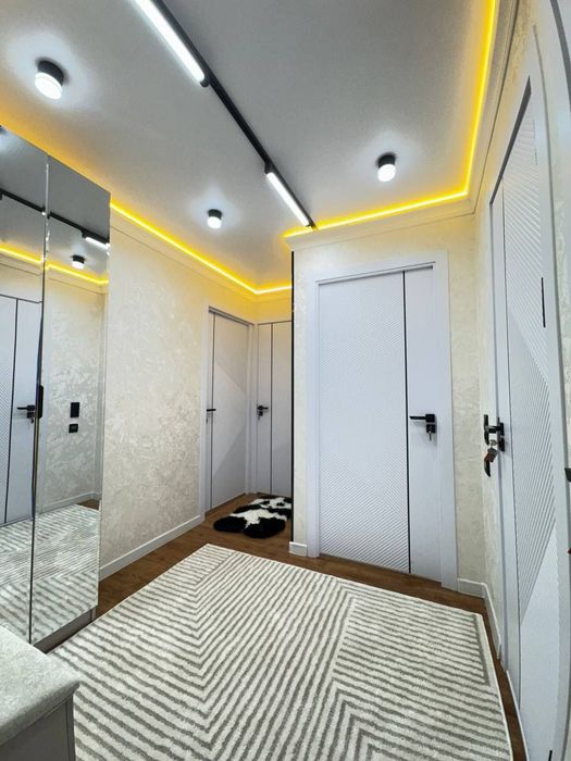 ® ПРОДАЕТСЯ ‼️[68м²] Метро Новза Чиланзар 1 балкон 2х4  3в4/3/4.