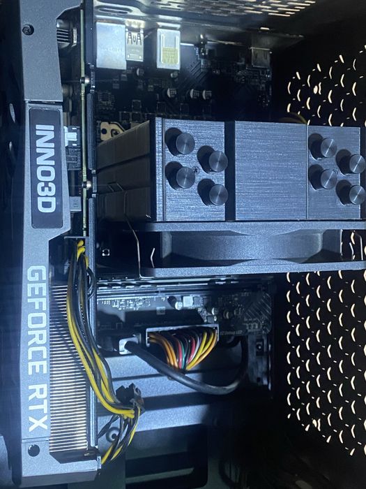 i 5 10400f ozy 16g ssd240 RTX 3060 12g