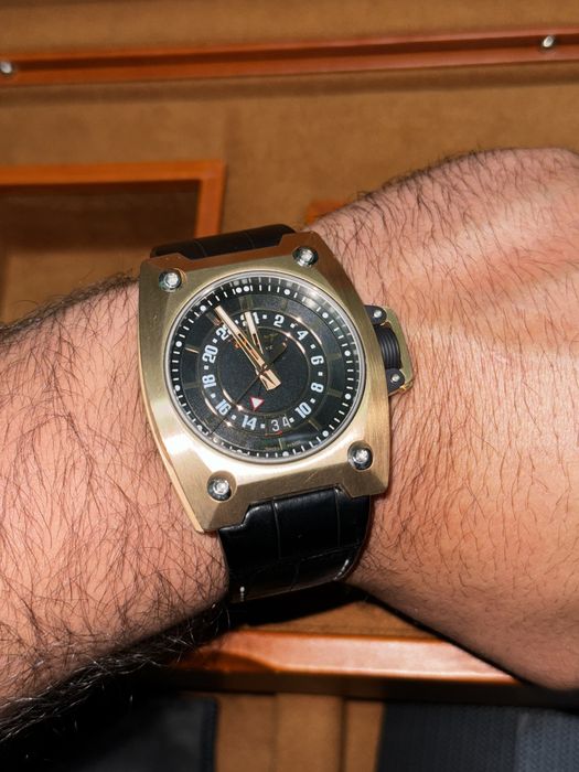 Золотые часы Wyler 18к 160 гр